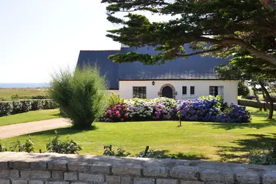 Image de Maison bretonne au bord de la plage