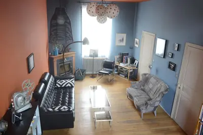 Image de Belle maison de ville avec piscine & cheminée