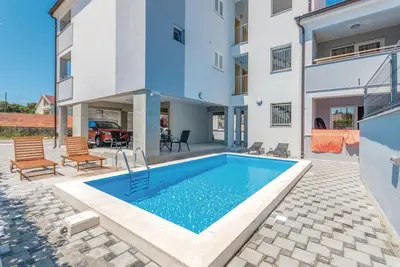 Image de Superbe studio à Biograd avec WiFi