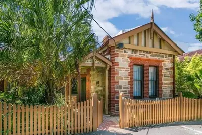 Image de Adelaide Sass + Beau Cottage