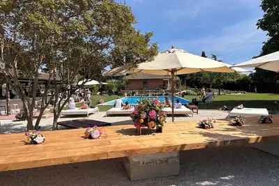 Rome au bord de la piscine