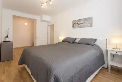 Image de Appartement dans le Karmeliterviertel - Nice et central