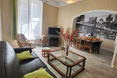 Image de Grand appartement wifi gratuit