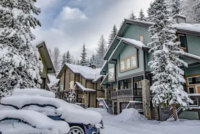 Image de Snowy Creek # 15 | Ski-in Ski-Out | 4 Br + Den, 3. 5 Bath, 13 personnes