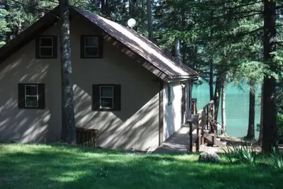 Image de Escapade au bord du lac du nord-ouest du Montana sur le lac Ashley