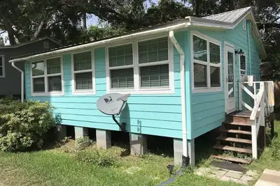 Image de Escapade paisible au bord de l'eau-Octobre à la mi-décembre Vente! 77 $. 00 par nuit!