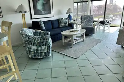 Image de Détendez-vous par le golfe dans notre belle 2br Condo