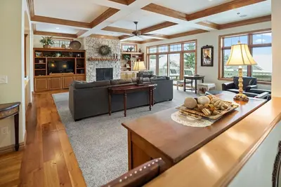 Image de Au cœur de Fish Creek! - Construction plus récente - 4br, 4. Condo 5ba-8-10 personnes