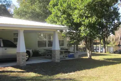 Image de Bass Fishing & Détente de votre propre maison privée et Embarcadère