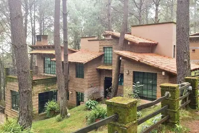 Image de Belle Cabine Dans La FORÊT De Mazamitla Magic Town