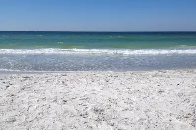 Image de ~ Musique au bord de la mer ~ Sur la plage ~ Spécial de la semaine pour 2019!