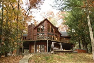 Image de Fabuleux 4 Br Lakefront Cabin w \/ Hot Tub Spooner Wsconsin Area Lake
