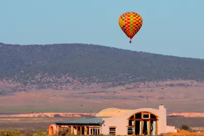 Image de Profitez de vues magiques spectaculaires à 360 degrés Unique 3 Br