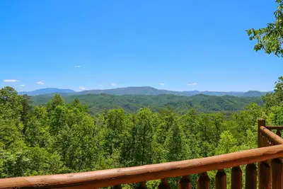 Image de * Spécialités * Des vues imprenables sur la montagne, la détente et le luxe Propriétaire Géré Cabin