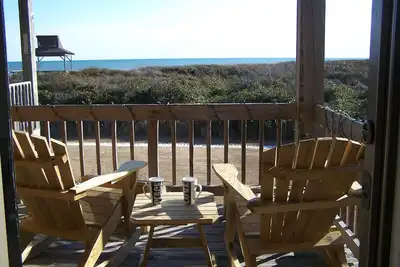 Image de Abordable, Oceanfront à Duck! ! ! Parfait pour un couple ou une petite famille! !