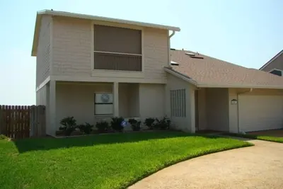 Image de Beachside-Home Away from Home- Oceanfront