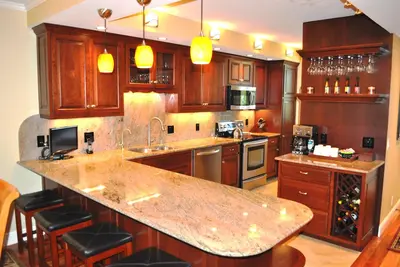 Image de Condo rénové Beachplace Premium w / Gulf & Bay Views - Sept & Oct SPÉCIAL