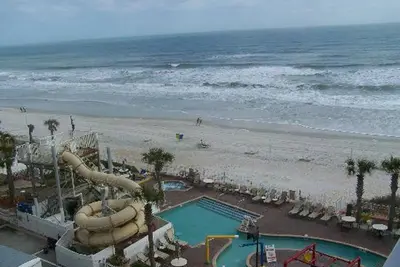 Image de Cove sur Ormond Beach Resort Condo 2bd ~ 2 Reines / Cuisine Complete / Balcon / Bassin