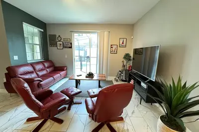 Image de Beautiful 4bd house at a Resort near Disney-Lbl819