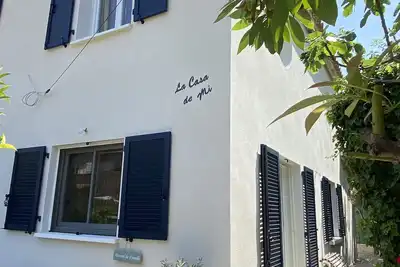 Image de Maison de vacances bord de mer tout confort, entièrement rénovée et climatisée