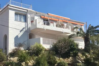 Image de Belle Villa Indispensable, A / C, 6 Pers. Wifi, Piscine PRIVÉE, Vue Mer Spectaculaire