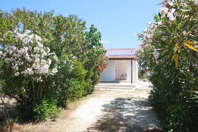 Image de Villa avec grand jardin bordant le parc de Bidderosa
