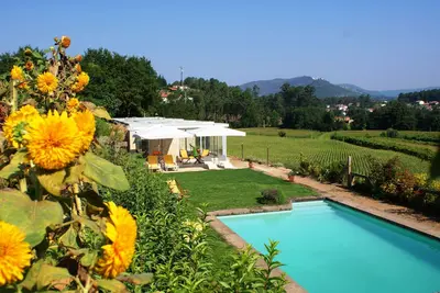 Image de Villa de campagne avec 7 chambres