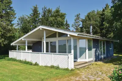 Image de Maison confortable Ă Humble avec WiFi