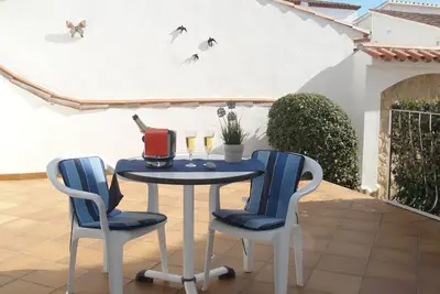 Image de Studio propre et bien entretenu à 200m de la plage d'Empúriabrava