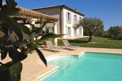 Image de La Bastide D'ANDRÉA, Villa De Prestige Pour 12 Personnes Sans Vis A Vis