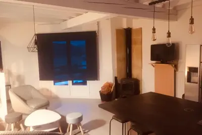 Image de Chalet entièrement rénové situation idéale