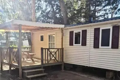Image de Emeraude - 24m2 - 2 Schlafzimmer - Tv - Covered Terrass - 1 Vehicle Inclusive 4 persons