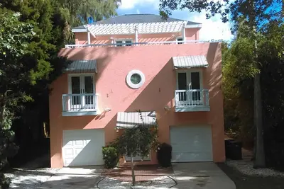 Image de Key West Style Accueil Lumineux sur Longboat Key-pied de la plage