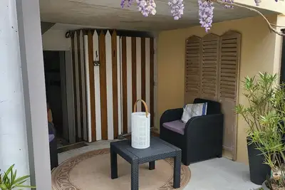 Image de T2 de charme à Rochebonne