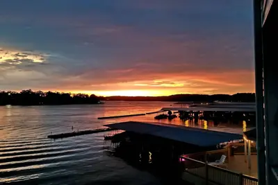 Image de Coeur d'Osage Beach, à proximité de restaurants populaires, équipements de la ville, centre commercial