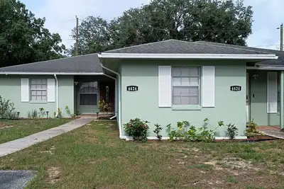 Image de Maison de vacances joliment rénovée à Sebring