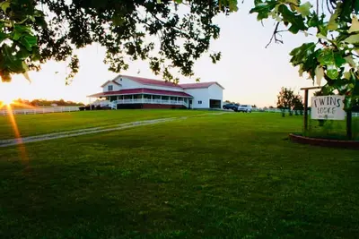 Image de Belle ferme de campagne sur 2 hectares, 12 couchages, zone de chasse et de pĂŞche!