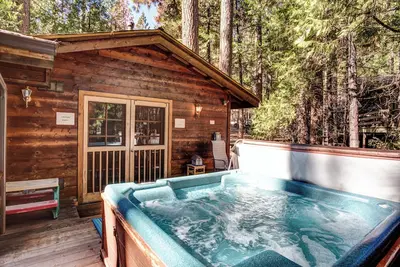 Image de Cedar Chalet - Obtenez votre nature!