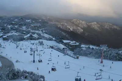 Image de A701 Twin Towers: Mt Buller Village: Ski In \/ SkOut