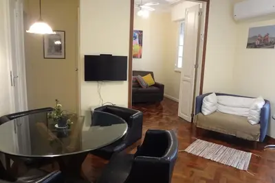 Image de 2 chambres à Ipanema, grand appartement rénové à louer de temp.