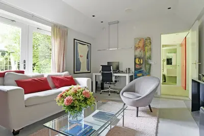Garden Villa, oasis privée, proche du centre ville