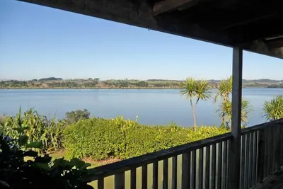 Image de Ella's Estuary Retreat - Maison familiale Estuary Edge