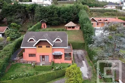 Image de Alto do Capivari, Campos do Jordao - 6 chambres, maison délicieuse et confortable