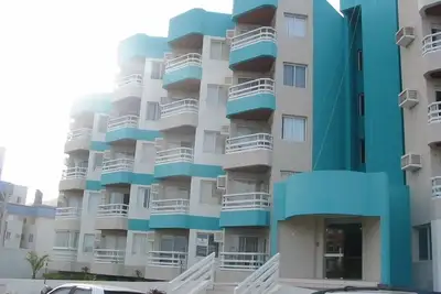 Image de Grand appartement à 50m de la mer avec garage privé et couvert