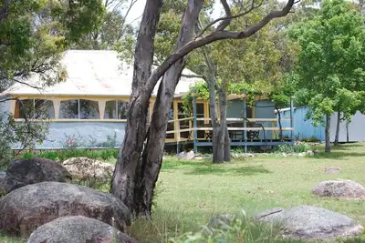 Image de Gum Twisted Vineyard Cottage
