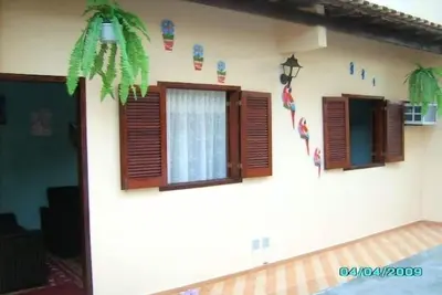Image de Maison MEUBLÉE Avec Garage, Ciel, PRÈS De Praia Do Forte Et Shopping Park Lagos