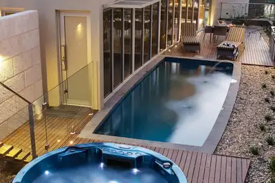 Image de La retraite de luxe des cadres 'Montage'