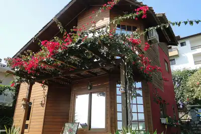 Image de Maison avec vue sur la mer (Beira Mar Norte)