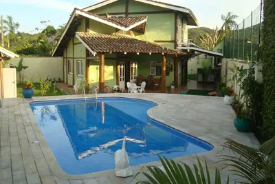 Image de Our Sahy Getaway - 6 Chambres / Piscine / Rue PRIVÉE / Climatisation / Sauna.