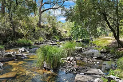 Jour Dream Cottage: Mt Buller Base sur la rivière Delatite à Merrijig